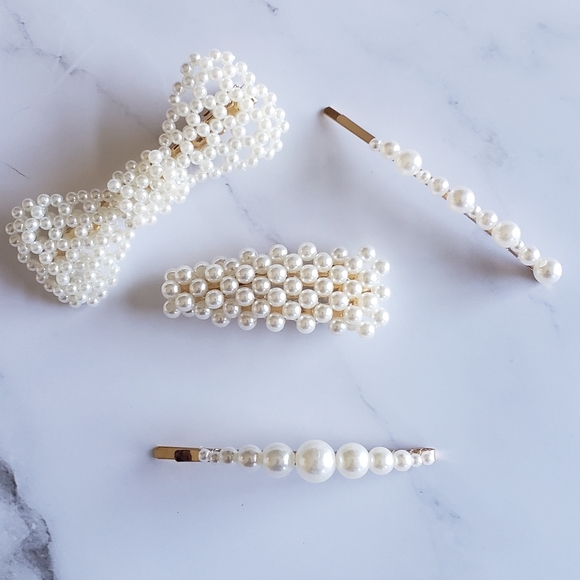 Accessories - Pearl Hair Clip Set